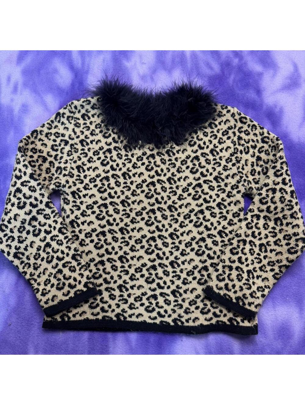 Kids vintage 80s leopard print sweater with black feather trim collar